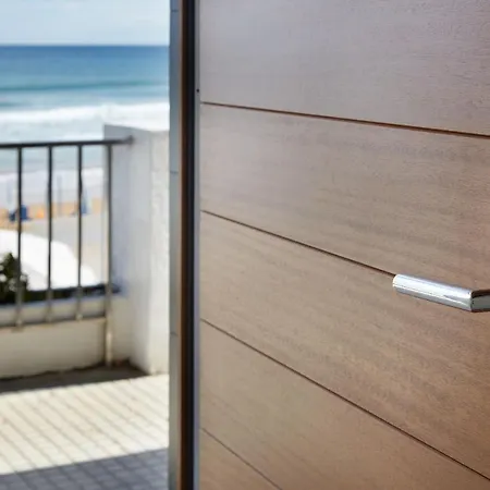 Sobre El Mar By Egona Zarautz