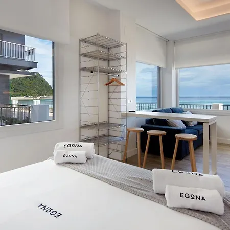 Sobre El Mar By Egona *